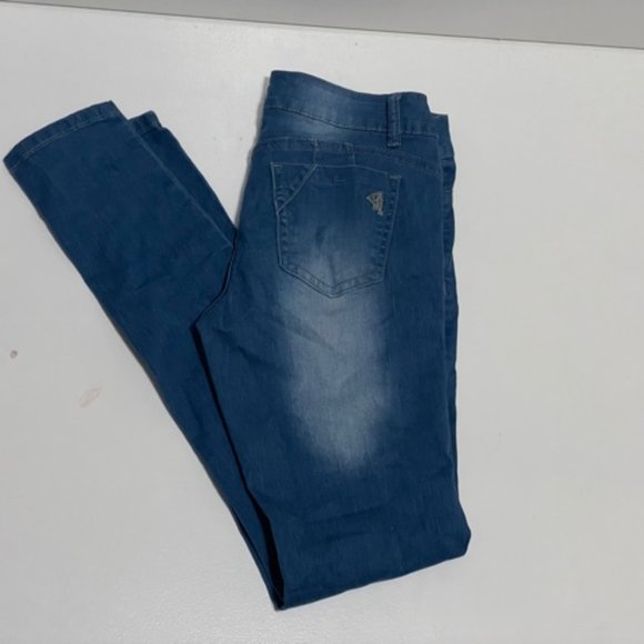 V.I.P. Women's Extra Stretch, Tight Slim Fit Jeans - Picture 4 of 8